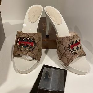 Gucci clogs